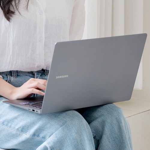 삼성 갤럭시북5 프로, AI 노트북 끝판왕? 직접 써본 후기!