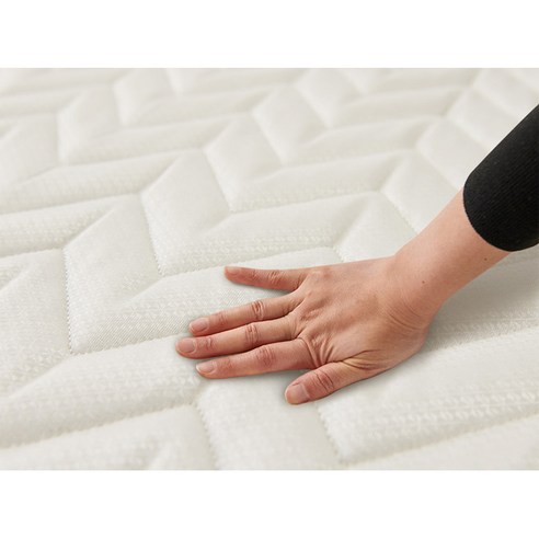 침실 공간 활용 끝판왕! 동서가구 이즈 카이 LED 수납침대, 직접 써보니?