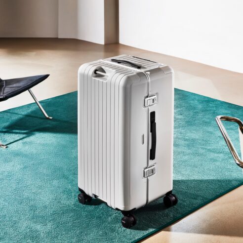 여행의 품격! 패리티 아르모 PC 프레임 캐리어, 튼튼함과 스타일을 동시에! 3 여행의 품격! 패리티 아르모 PC 프레임 캐리어, 튼튼함과 스타일을 동시에!