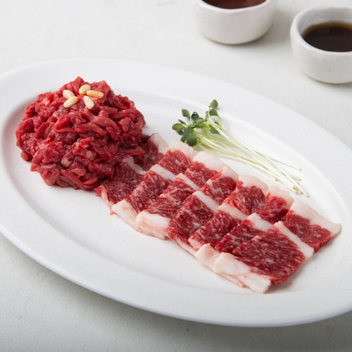 집에서 즐기는 미식의 향연, 소소한형제 한우 육회 육사시미 솔직 후기