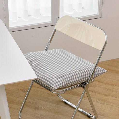 우리 집 분위기 살리는 플랫화이트 방석! 국내제작 방수 기능까지 완벽 후기