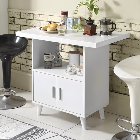 우리 집 좁은 공간, 800 솔로 미니 홈바 덕분에 감성 카페로 변신했어요!